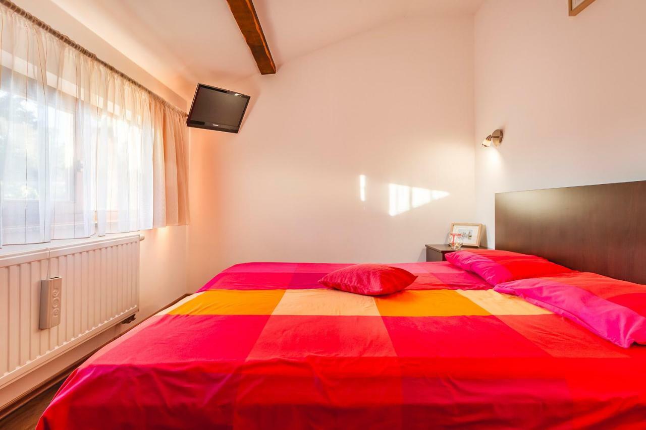 Apartment Lena Rijeka Exterior photo